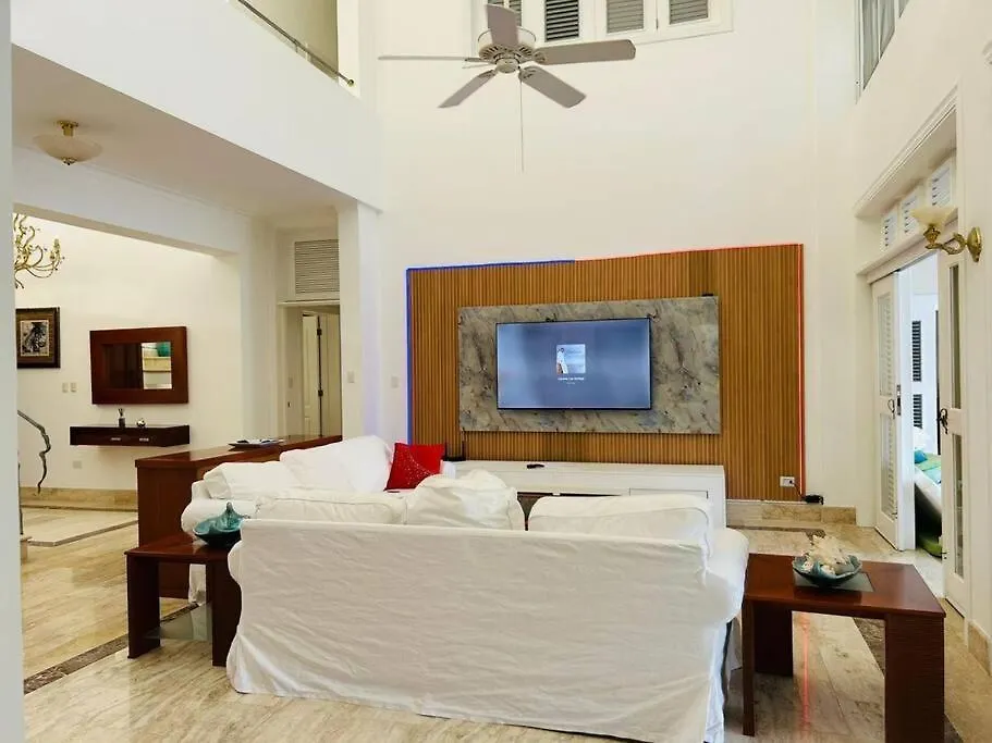 Villa Rubi ,Lujosa Villa En Punta Cana